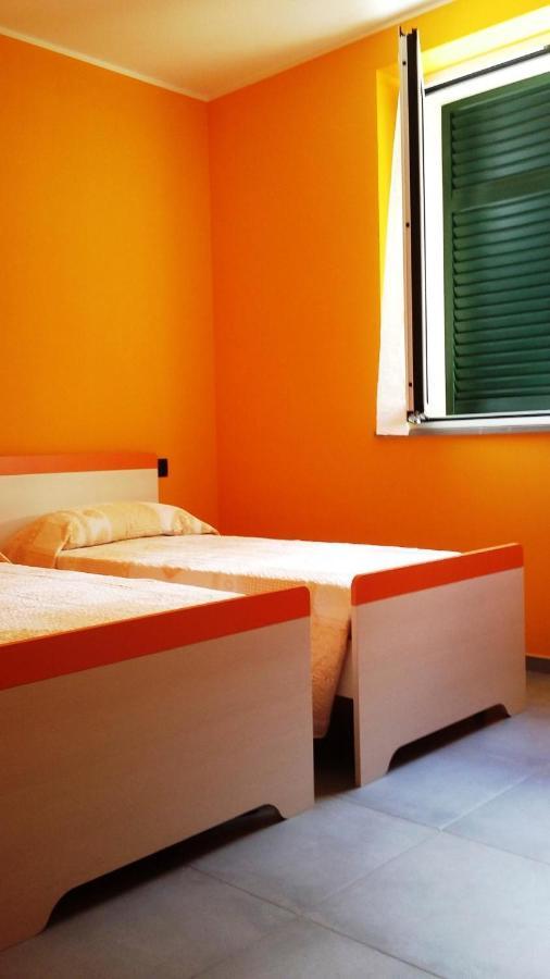 "El Fiu" Apartment Agliano Terme Luaran gambar